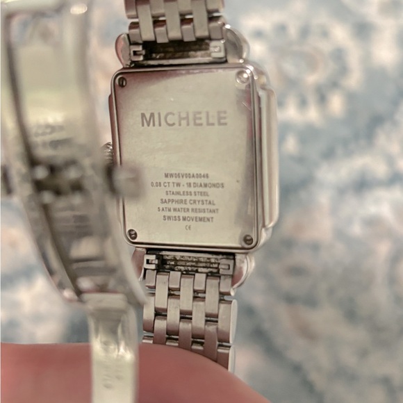 Used with minor scratches. Originally purchased in 2018. With additional links! - Picture 4 of 4